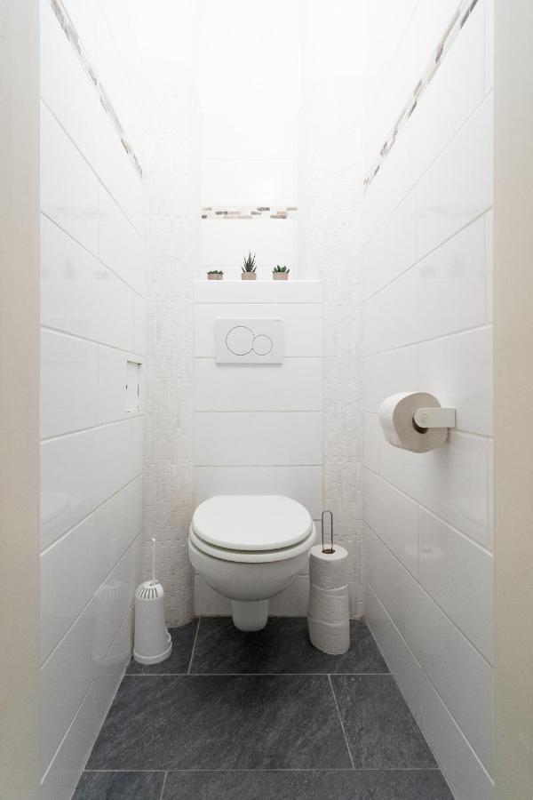 Balcony Apartment, 1 Min To U1 Reumannplatz 비엔나 외부 사진