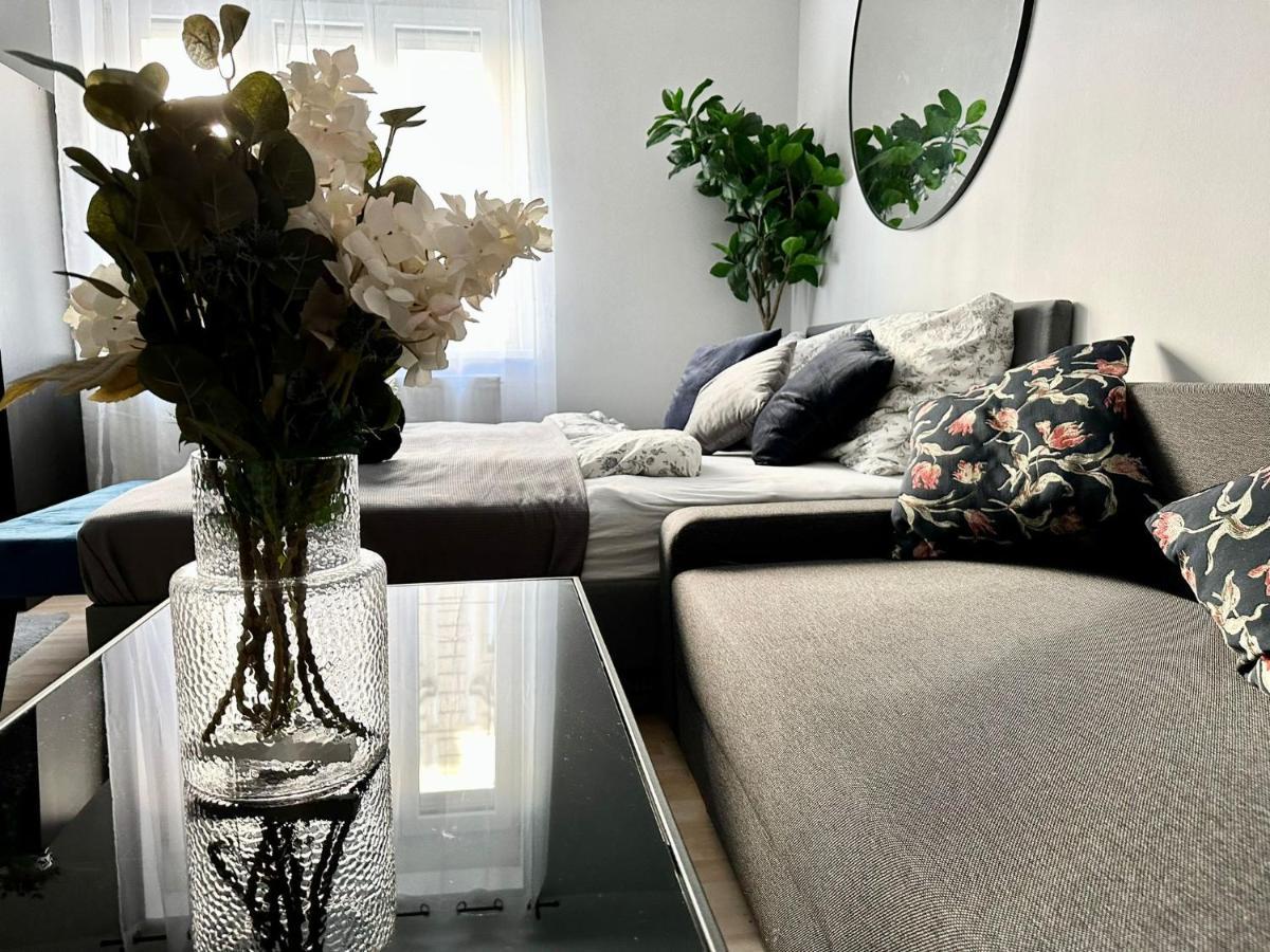Balcony Apartment, 1 Min To U1 Reumannplatz 비엔나 외부 사진